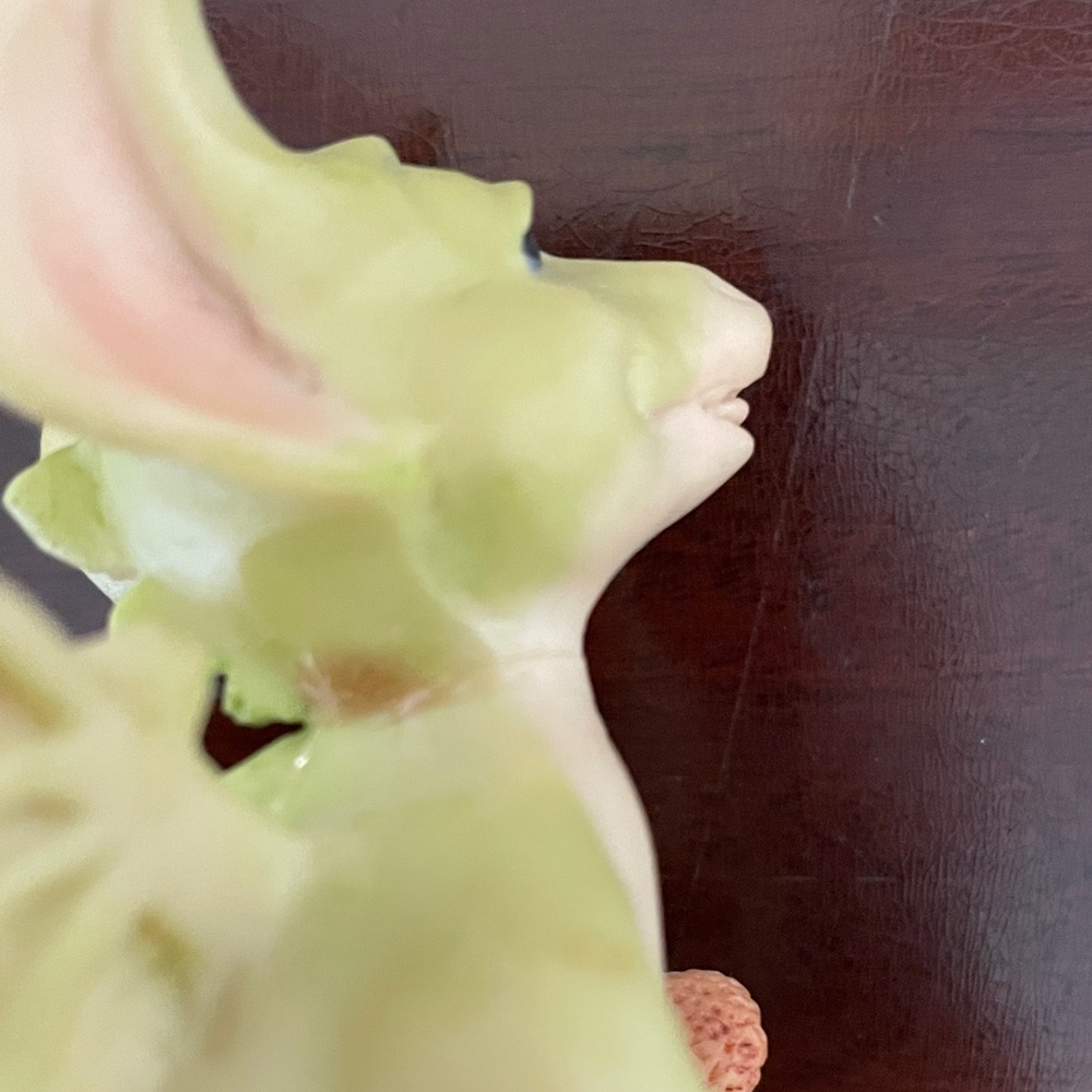 Drowsy Dragon Figurine - Picture 9 of 10